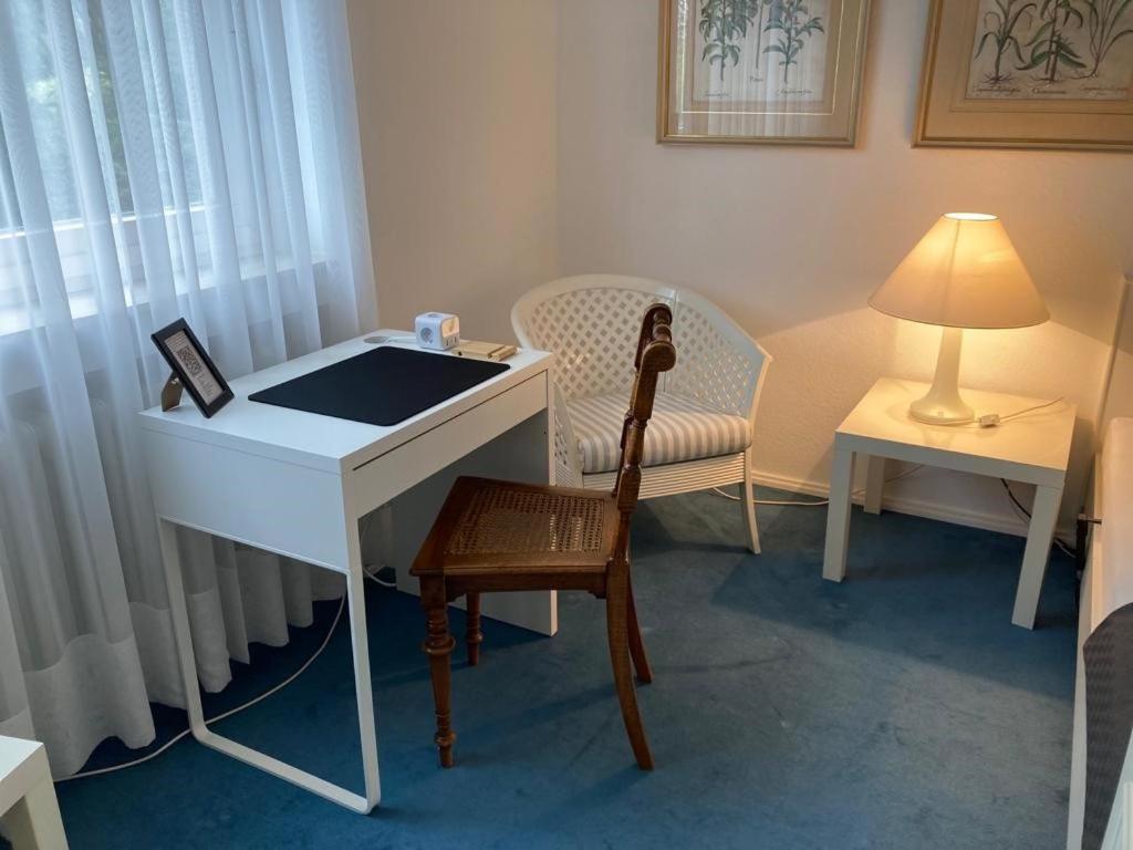 Schoenes Zimmer In Guter Lage In Aalen/Unterkochen Dış mekan fotoğraf